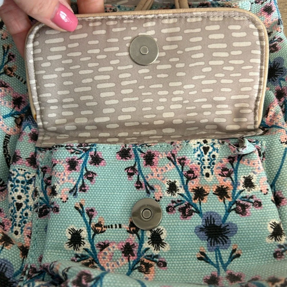 Sakroots Floral Print Light Blue Backpack